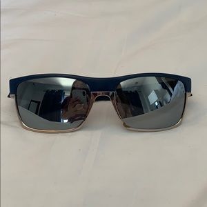 Oakley Twoface men’s sunglasses